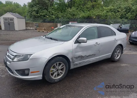 2010 Ford Fusion Se from USA, damaged, VIN 3FAHP0HAXAR275460
